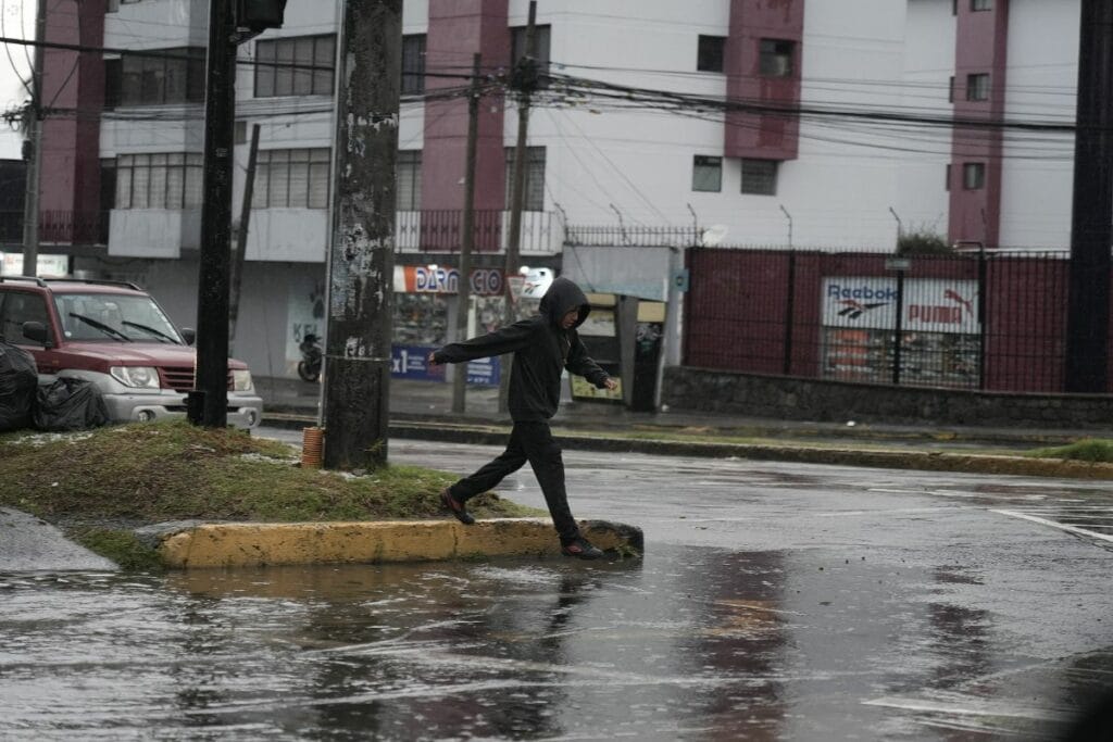 Lluvias y tormentas se mantendrán hasta el 9 de octubre